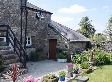 Field View Cottage Self Catering holiday accommodation