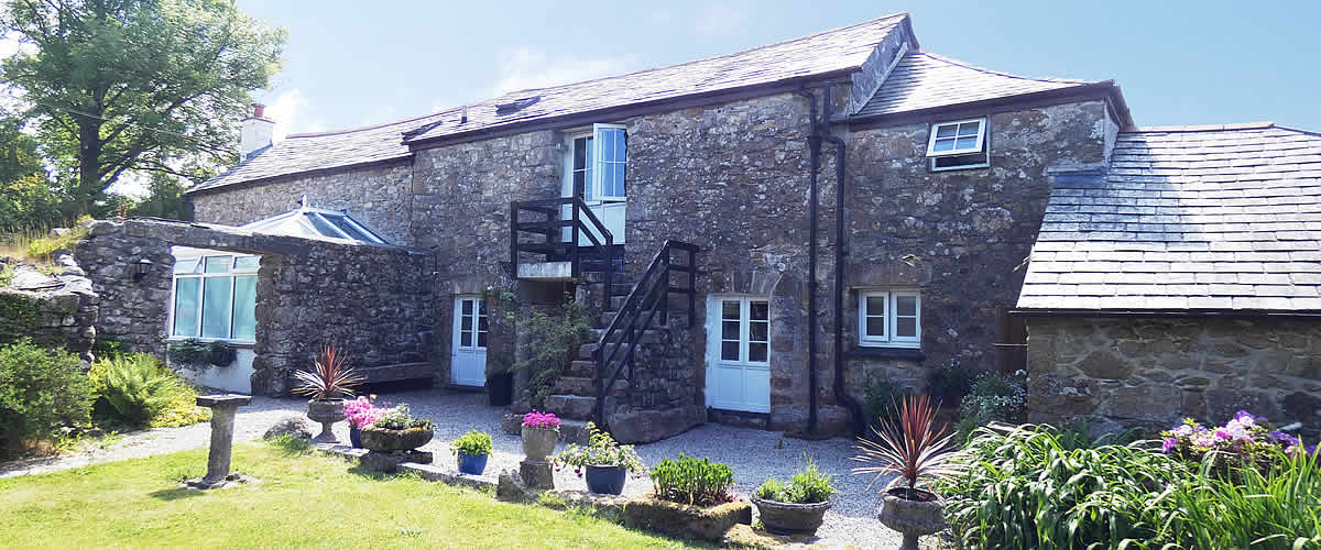 The holiday cottages at Hendrifton